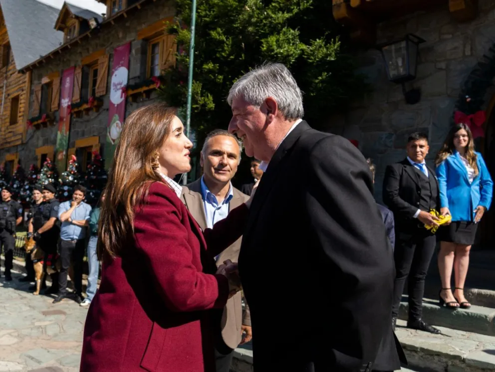 El intendente Walter Cortés recibió a la vicepresidente Victoria Villarroel 