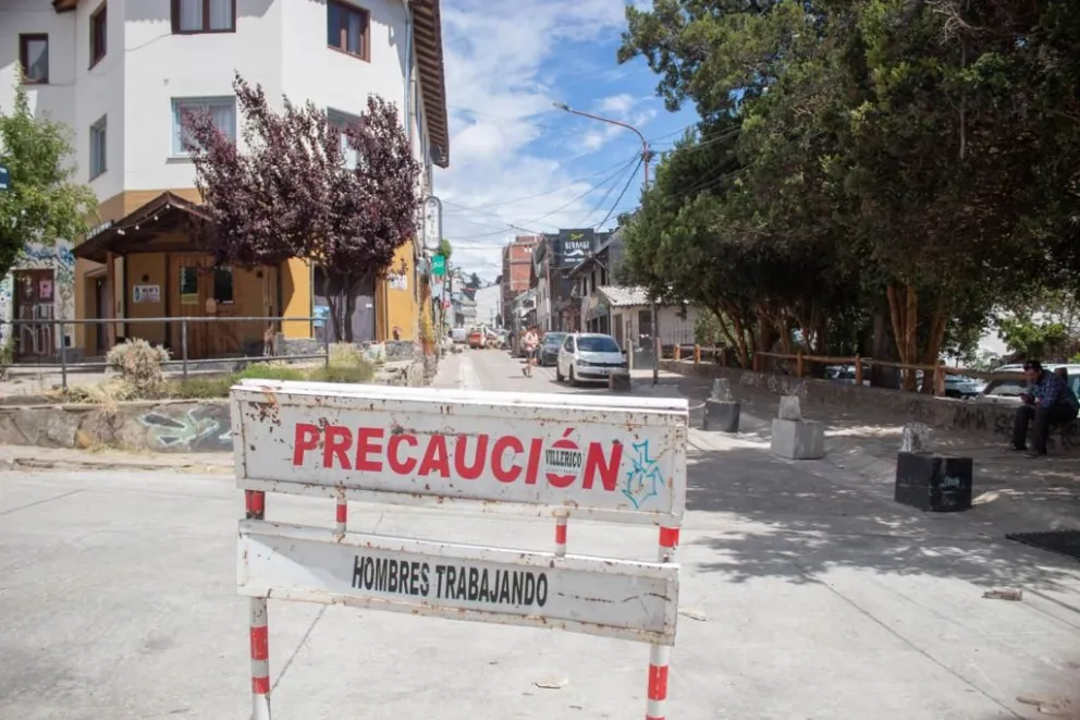 Retoman los trabajos de repavimentación en Juramento