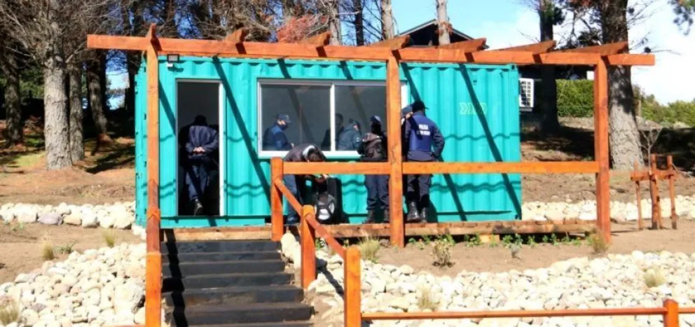Tres jóvenes aprehendidos tras protagonizar un robo en el barrio La Colina