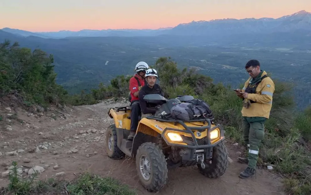El Bolsón: Se perdieron cinco turistas en la montaña y hasta ahora encontraron a tres