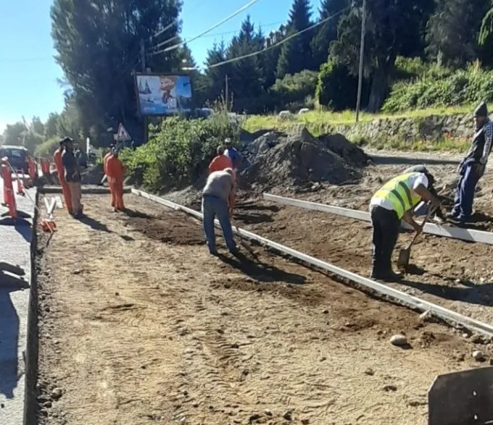Precaución: Realizan obras de reparación en el acceso al Cerro Otto del kilómetro 1