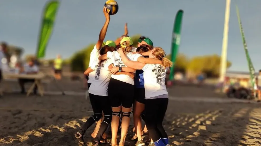 Las costas rionegrinas reciben al primer Provincial de Beach Newcom femenino