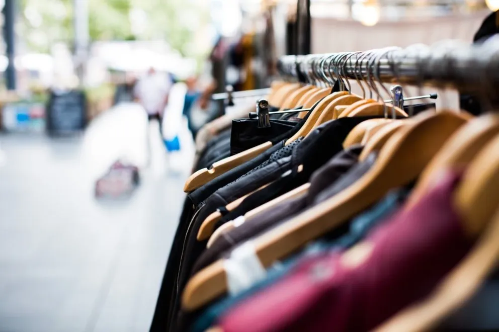 Según CAME, las ventas minoristas cayeron 28,5% anual en enero