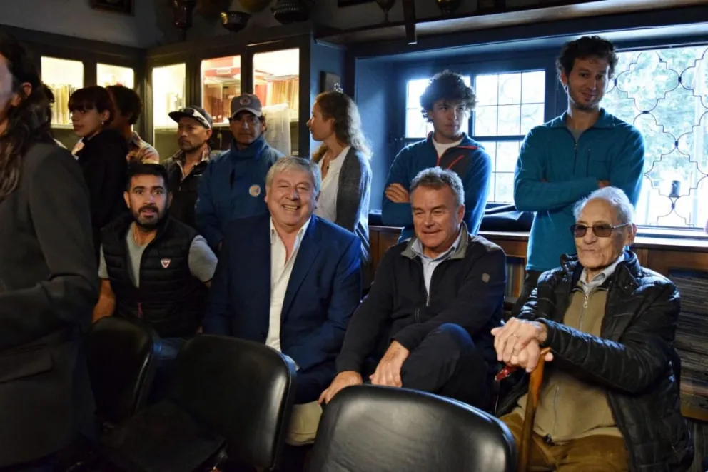 Cortés participó de los 90 años de la Comisión de Auxilio del Club Andino