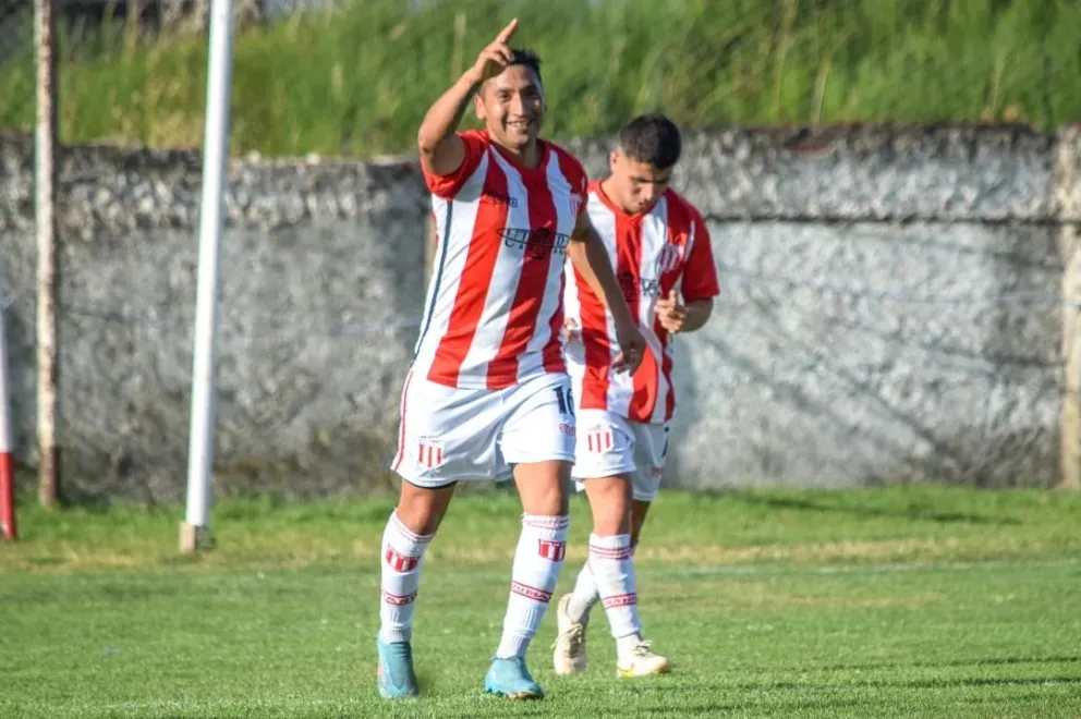 Con muchos goles comenzó la Copa Bariloche 2024 de fútbol