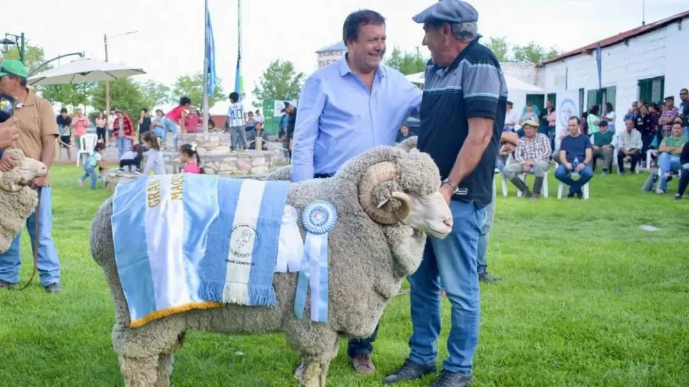 Weretilneck en la Rural de Maquinchao: "Siempre vamos a estar cerca de los productores"