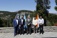 Gobernadores patagónicos respaldaron a Chubut por recortes de fondos