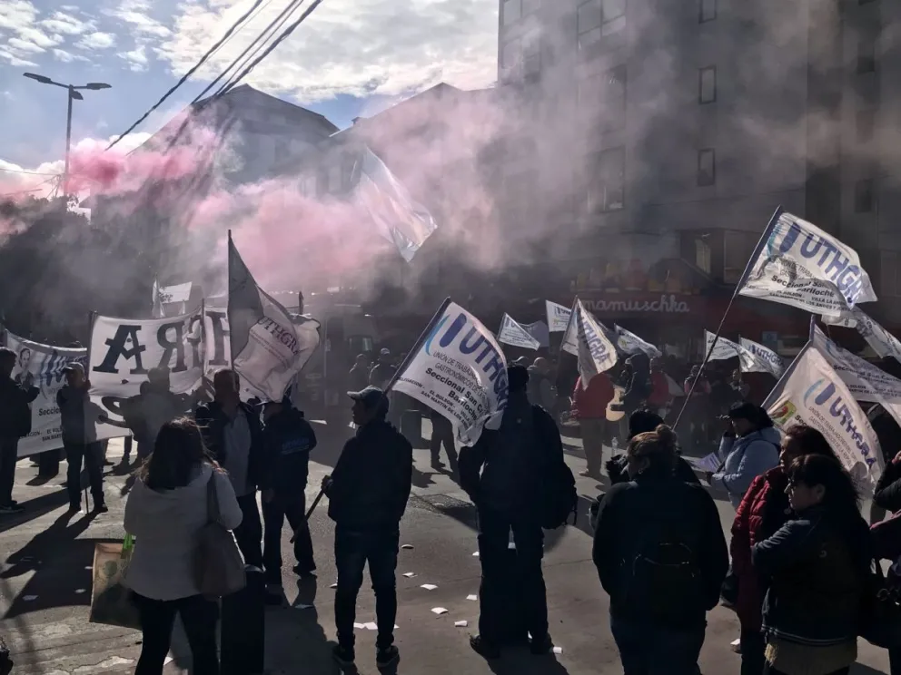 UTHGRA reclamó otra vez por el adelanto de los aumentos