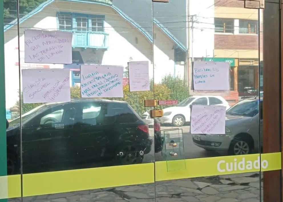 Su hija de diez años sufre fibrosis quística y necesita una respuesta urgente por parte de IPROSS