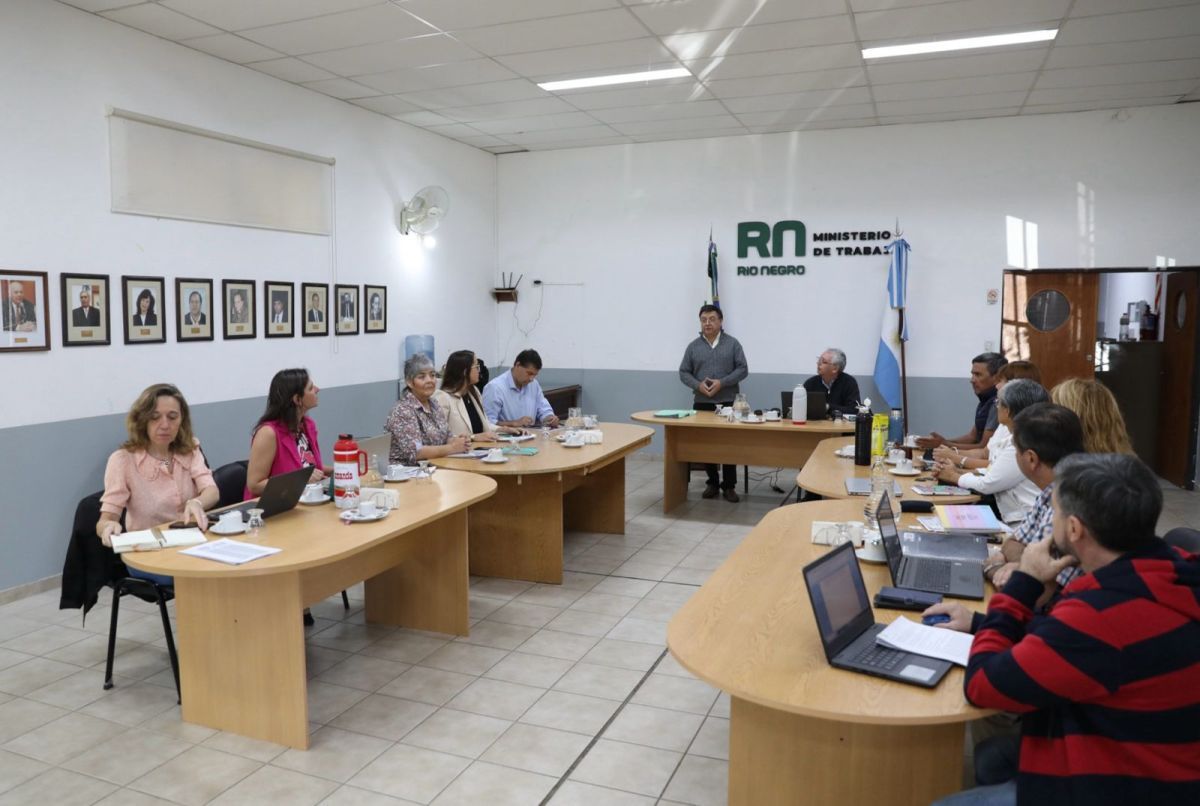 Cómo es la nueva propuesta salarial presentada por Educación para docentes de Río Negro