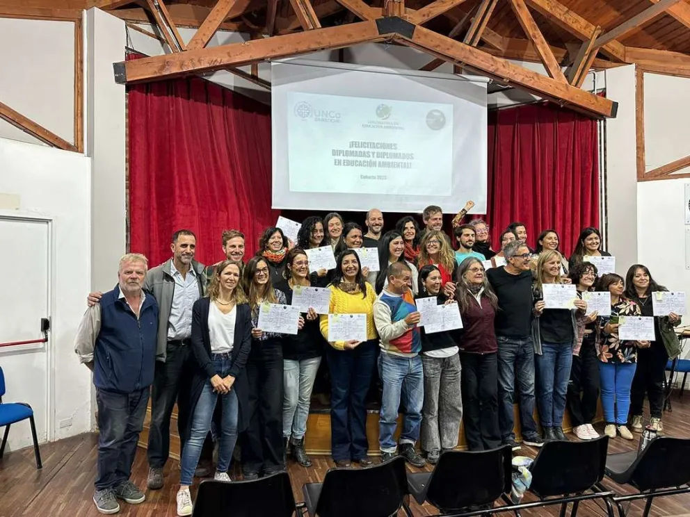 Entregaron certificados por la cursada de la Diplomatura en Educación Ambiental 