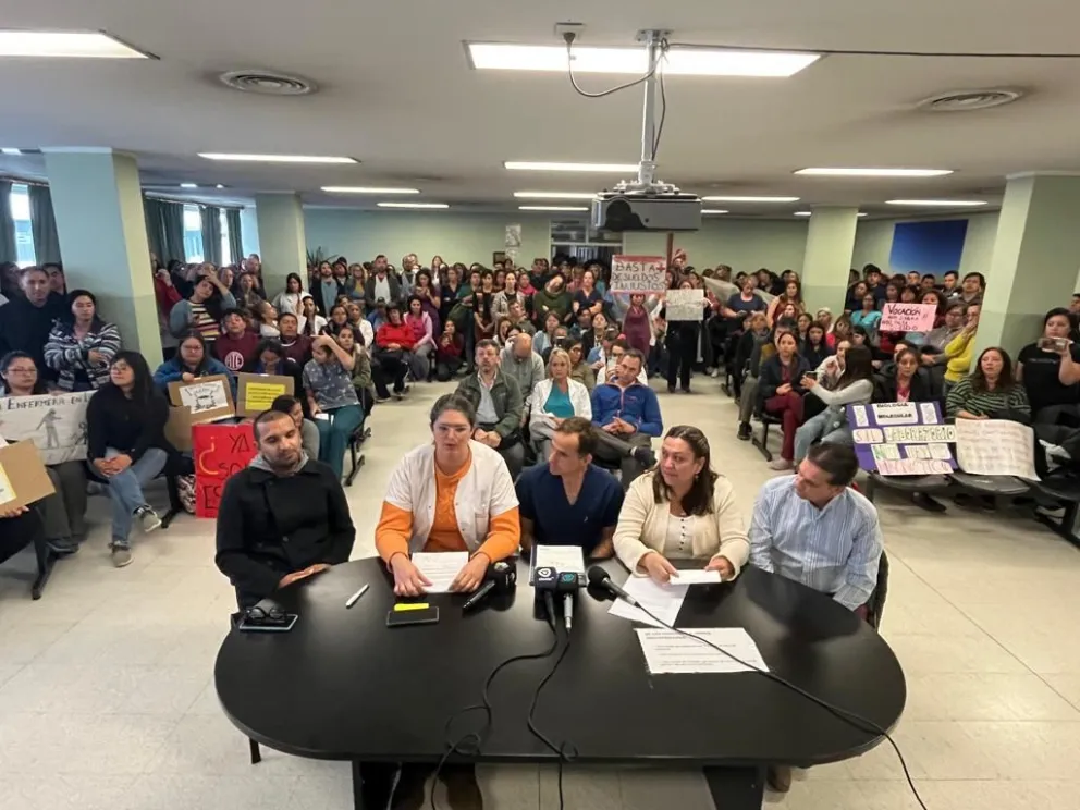 Trabajadores del Hospital profundizan las medidas de fuerza y advierten sobre renuncias