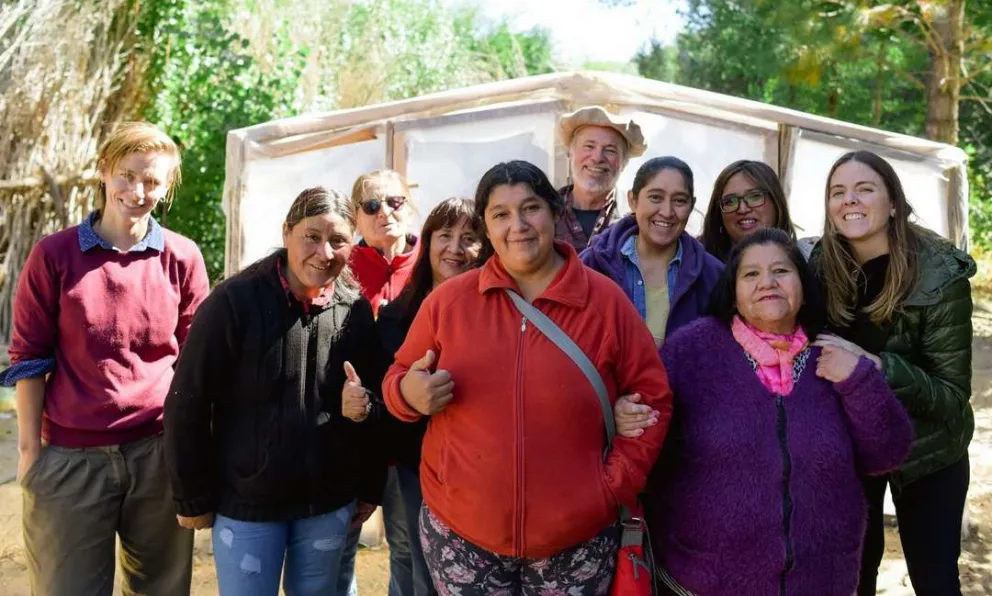 Camuzzi participó del cierre del proyecto "Mujeres huerteras y emprendedores rurales"