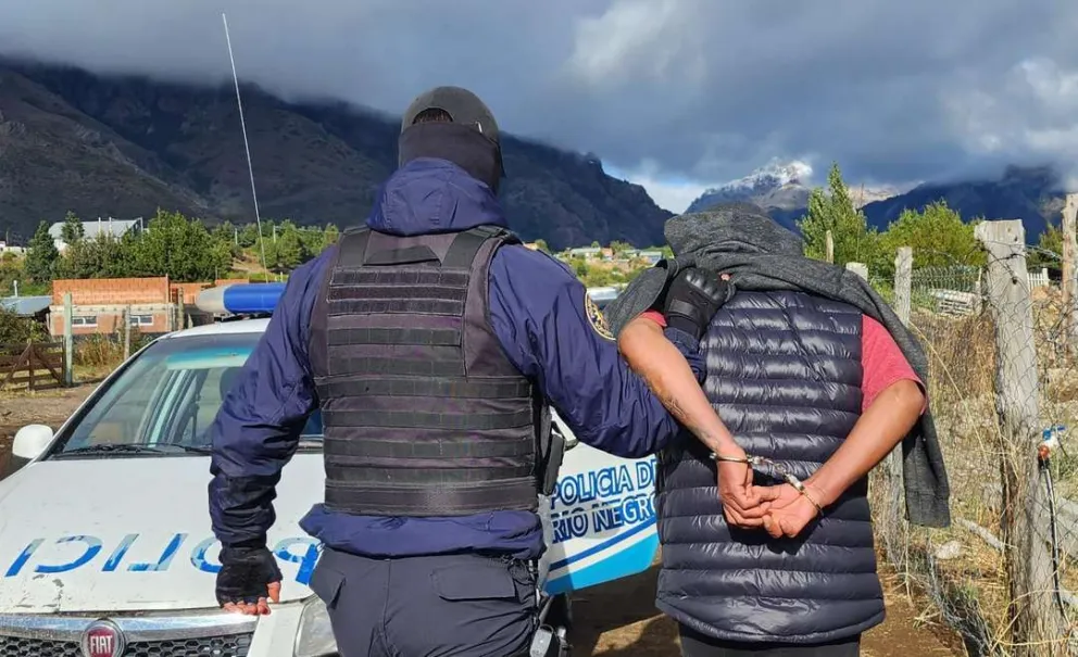 Un detenido y varios elementos secuestrados vinculados a un robo