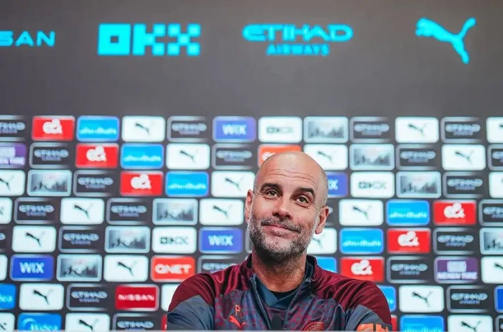 Walker, Ederson y Aké no estarán disponibles en el Manchester City, confirmó Guardiola