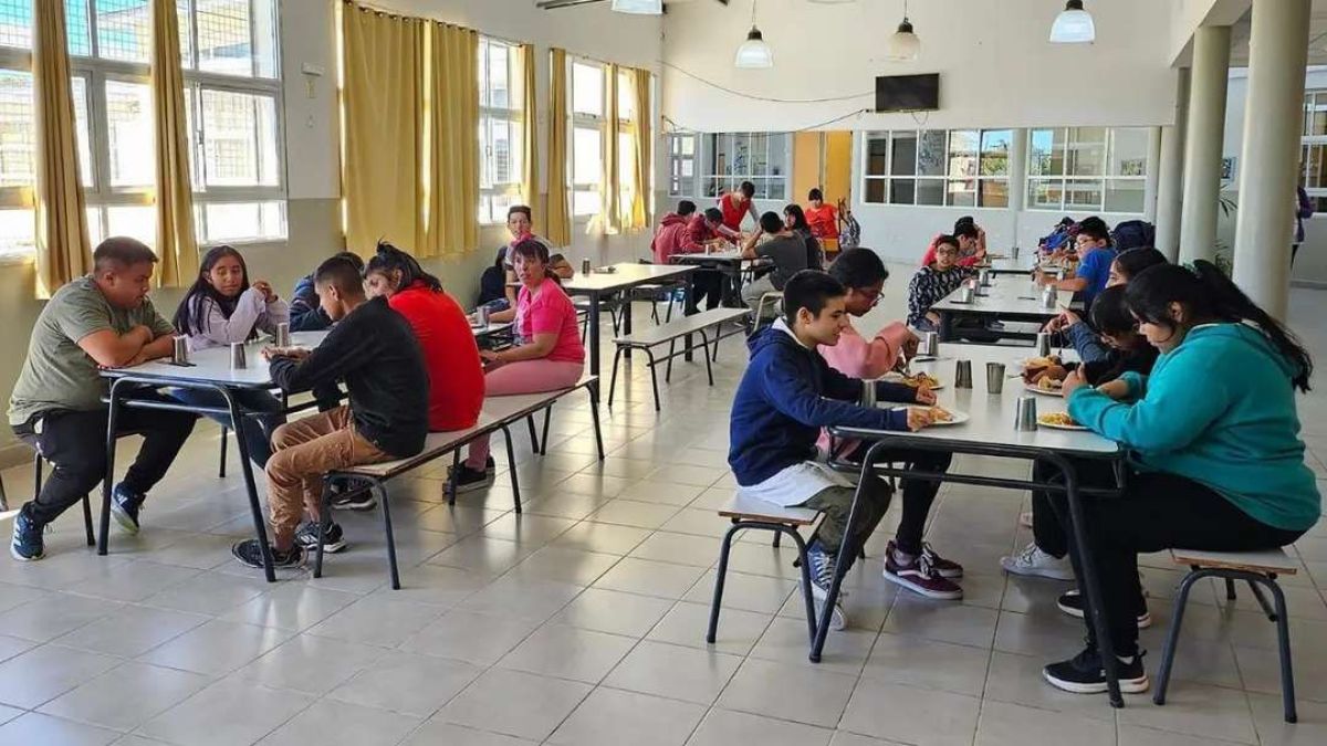En los comedores, los estudiantes rionegrinos reciben una alimentación sana