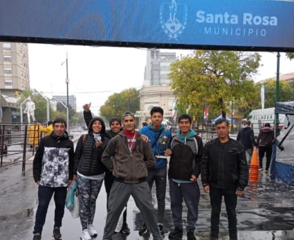Destacada participación de atletas locales en la Maratón “A Pampa Traviesa”