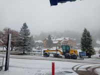 Trabajos de la Delegación Cerro Catedral ante la nevada