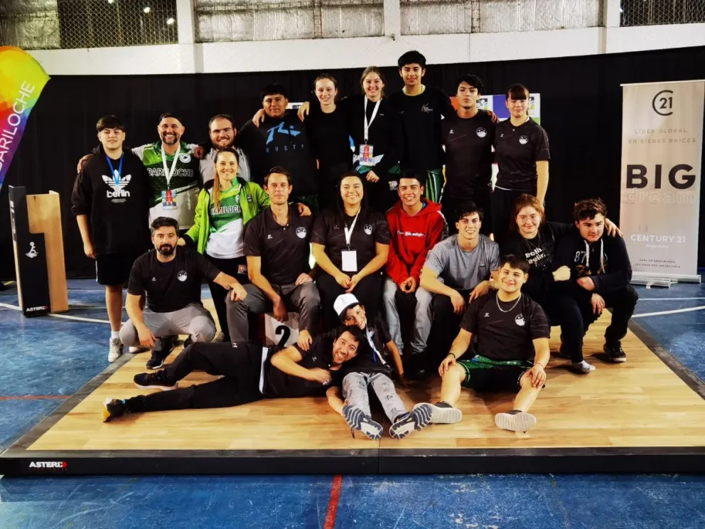 Un centenar de pesistas patagónicos se dieron cita en Bariloche 