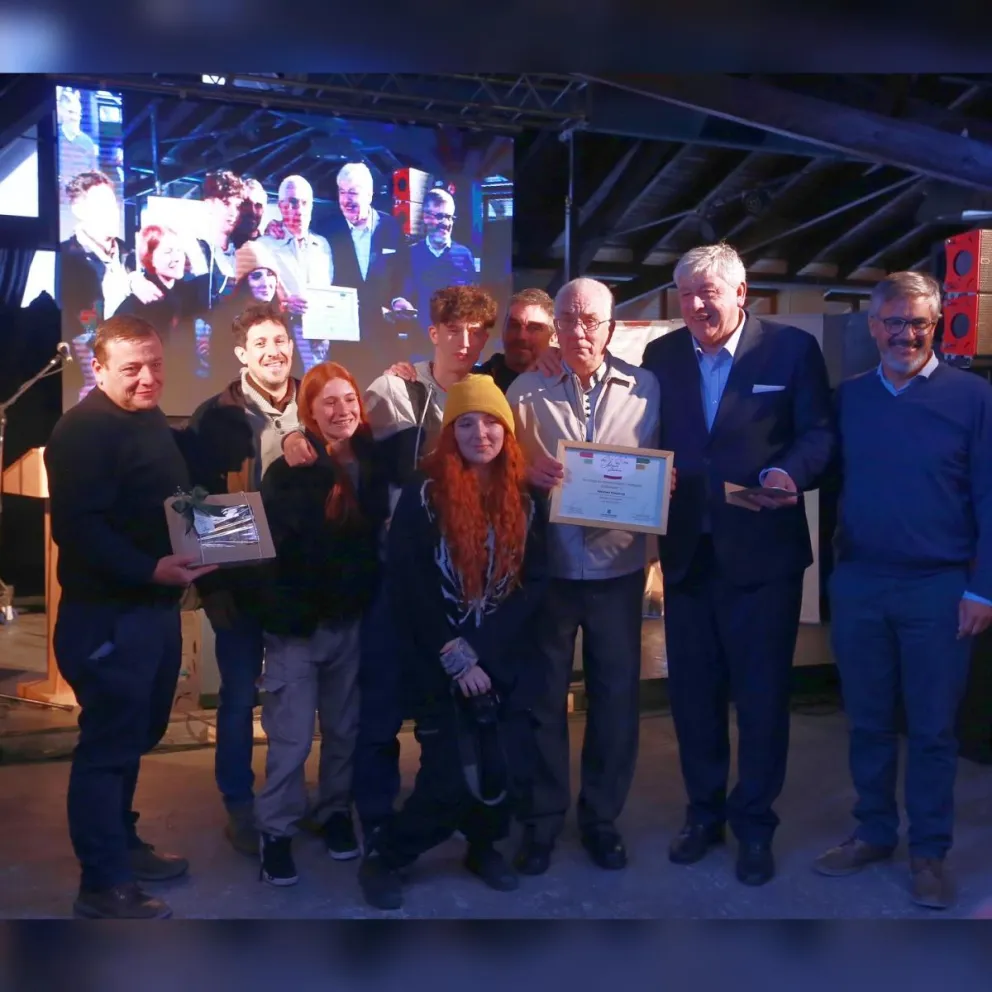 Bariloche rindió homenaje a sus antiguos pobladores en un emotivo acto