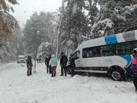 Cierran caminos por las intensas nevadas en la región
