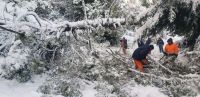 Por la cantidad de nieve acumulada cerraron el ingreso al Parque Municipal Llao Llao