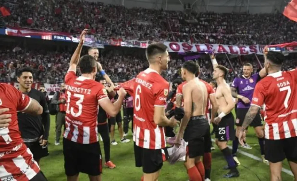 Estudiantes le ganó por penales a Vélez y es el campeón de la Copa de la Liga