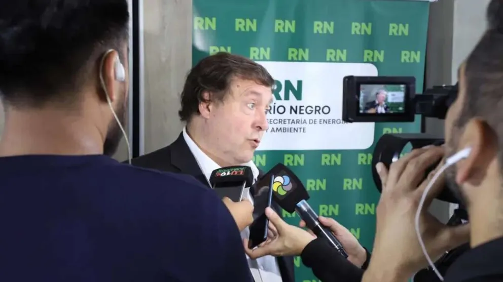 Weretilneck denunció a médicos por falsificación y defraudación