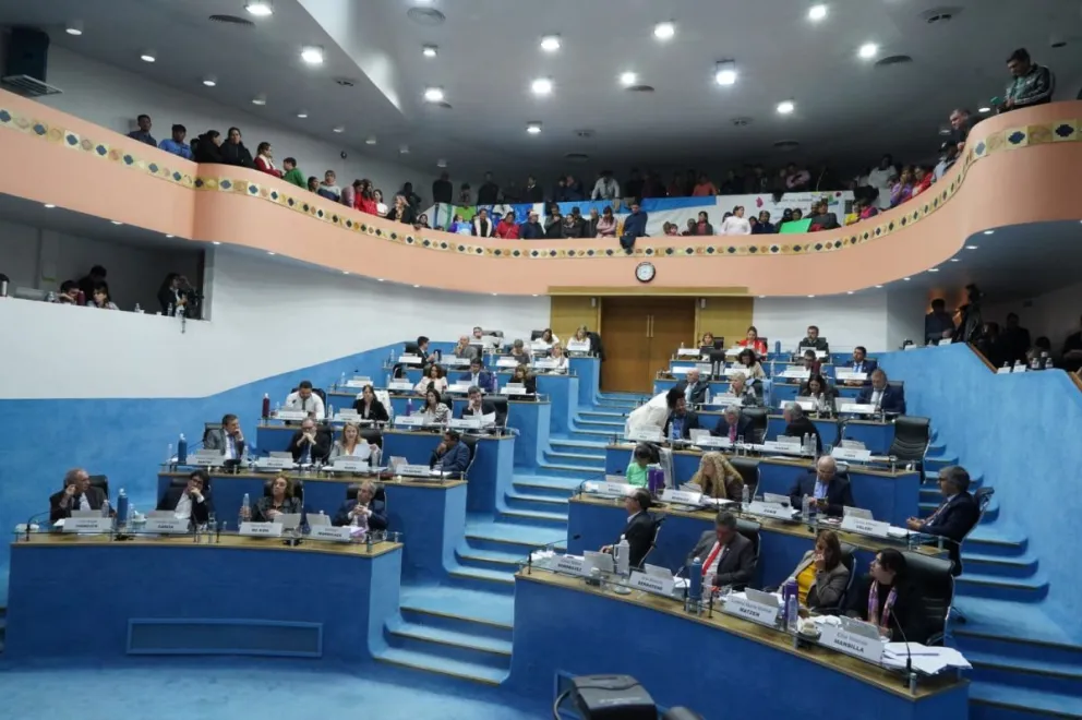 Deberán pagar más Ingresos Brutos las grandes empresas mineras y las financieras