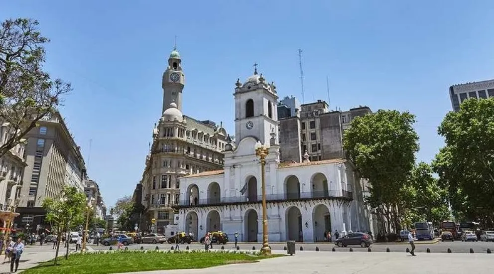 La decisión del Gobierno sobre el feriado por el 25 de Mayo: ¿se traslada?