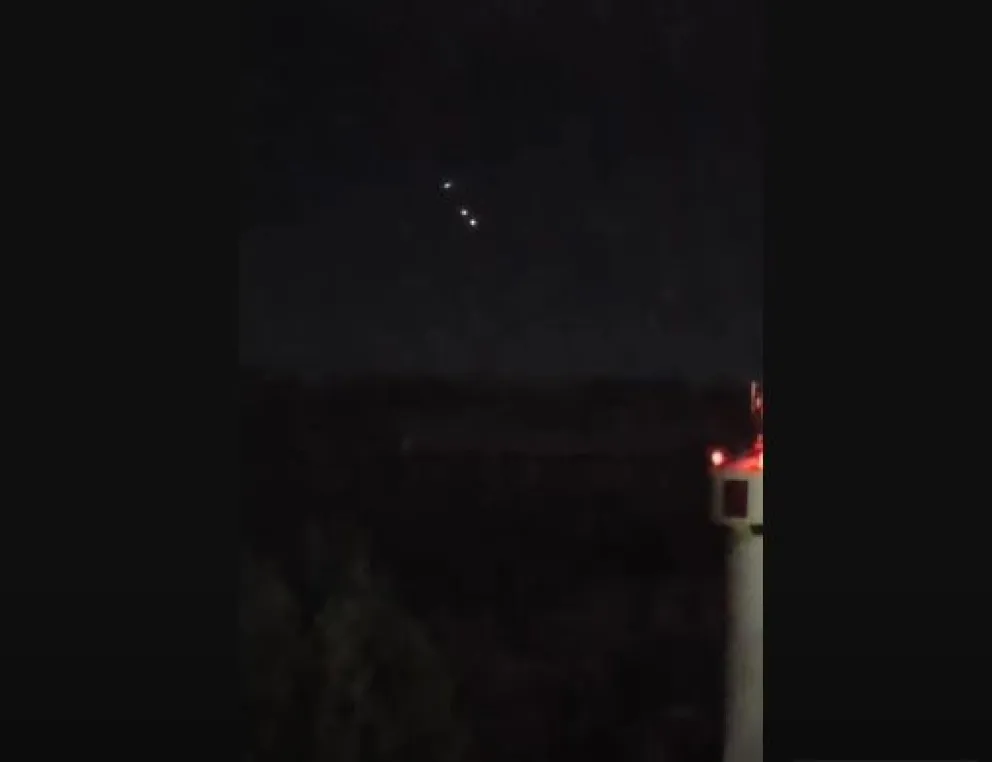 Video: Captaron luces desconocidas desde el Aeropuerto de Bariloche