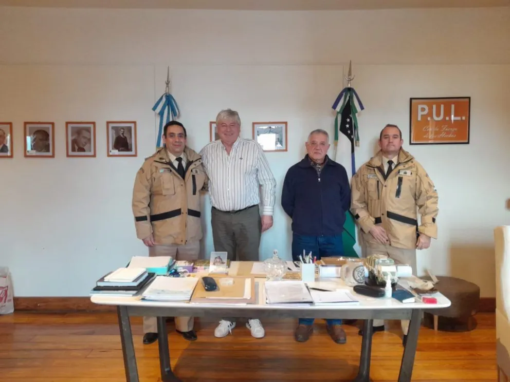 Cortés se reunió con referentes de Prefectura Naval