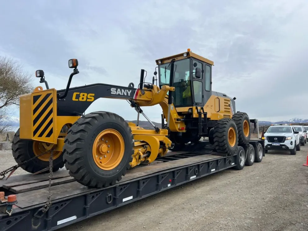 El Municipio sigue sumando maquinaria vial a su flota