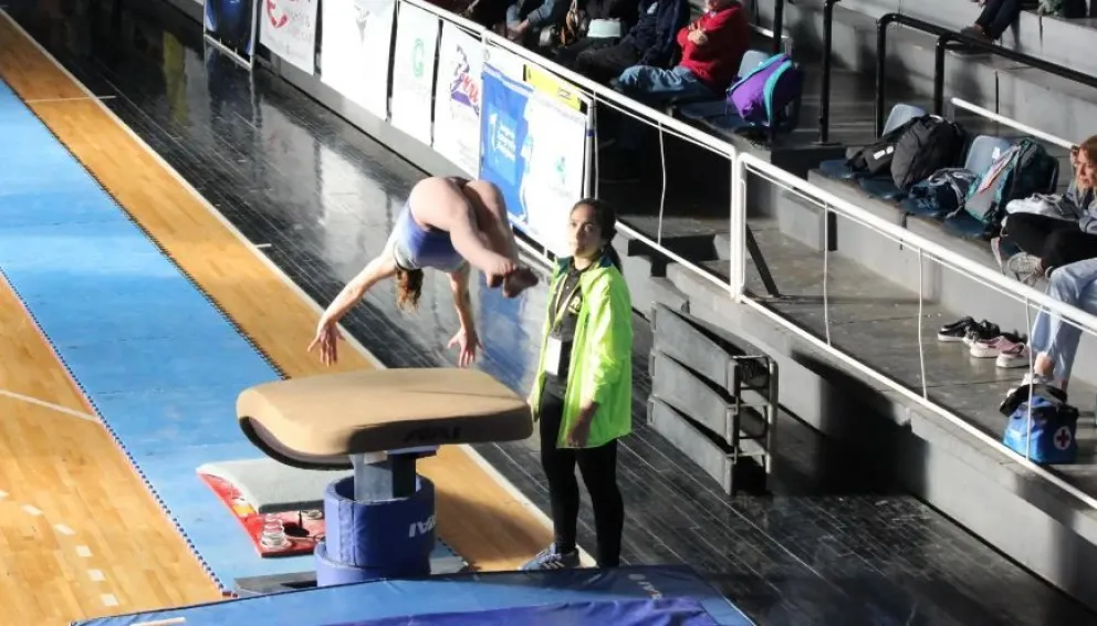 Viedma recibe el regional de clubes de gimnasia