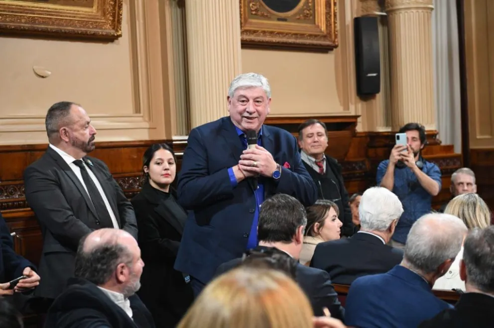 Cortés avanzó en las gestiones por la situación del transporte público