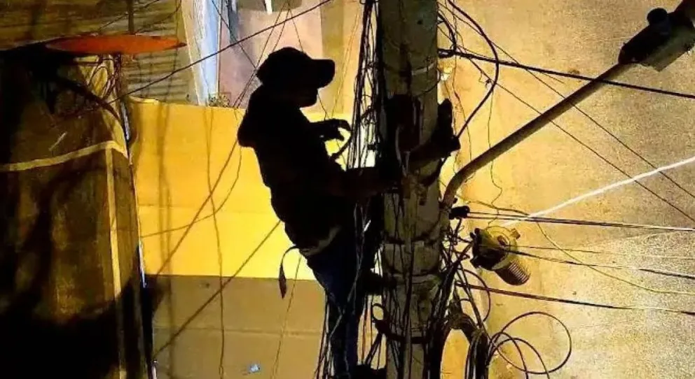 La CEB alerta a los vecinos por robo de cables en Bariloche y Dina Huapi