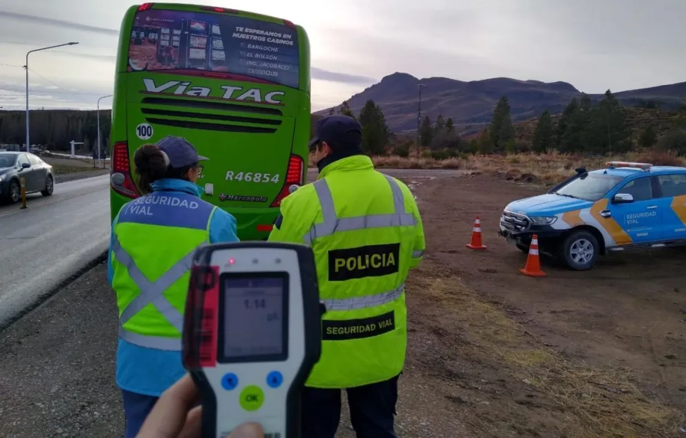 Alcoholemia positiva para un chofer de colectivo: Manejaba con 1,14 gr/l de alcohol en sangre