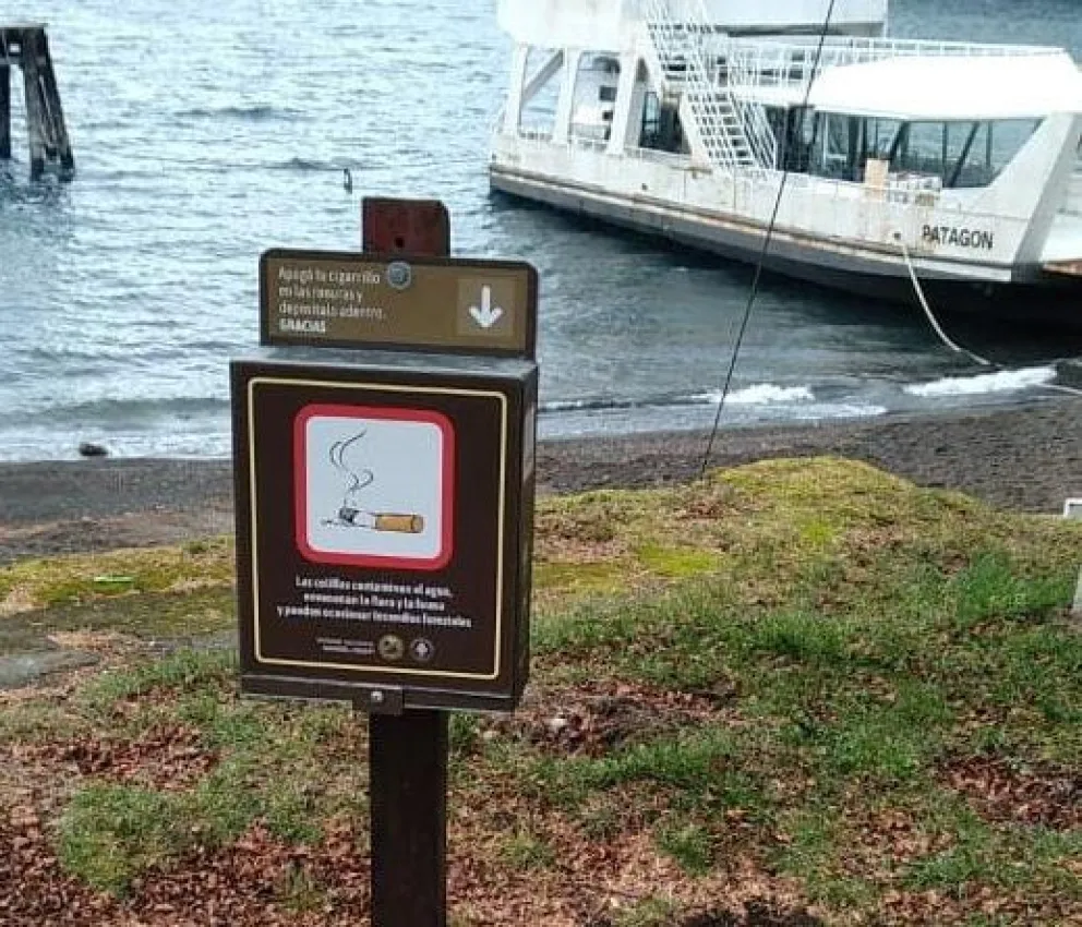 Colocan nuevos contenedores en el Parque Nacional para arrojar colillas