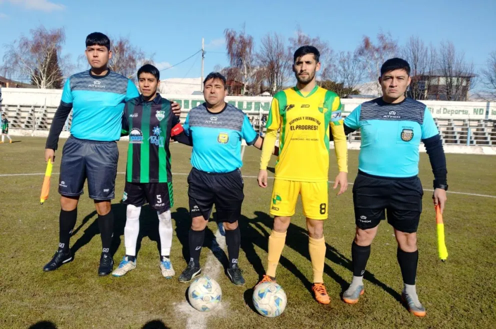 Chicago goleó a Mallín Nehuen en la segunda fecha del Clasificatorio