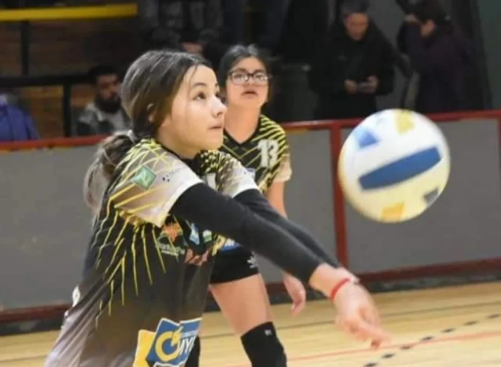 Gran convocatoria en la doble propuesta del vóley municipal