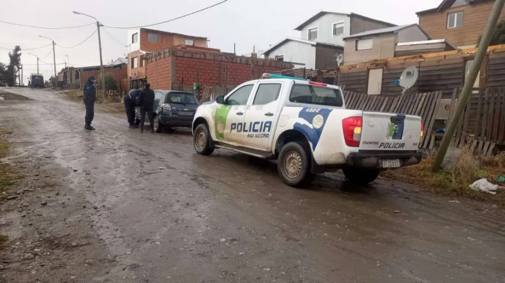 Una mujer fue detenida en Bariloche tras la recuperación de un auto robado en Viedma
