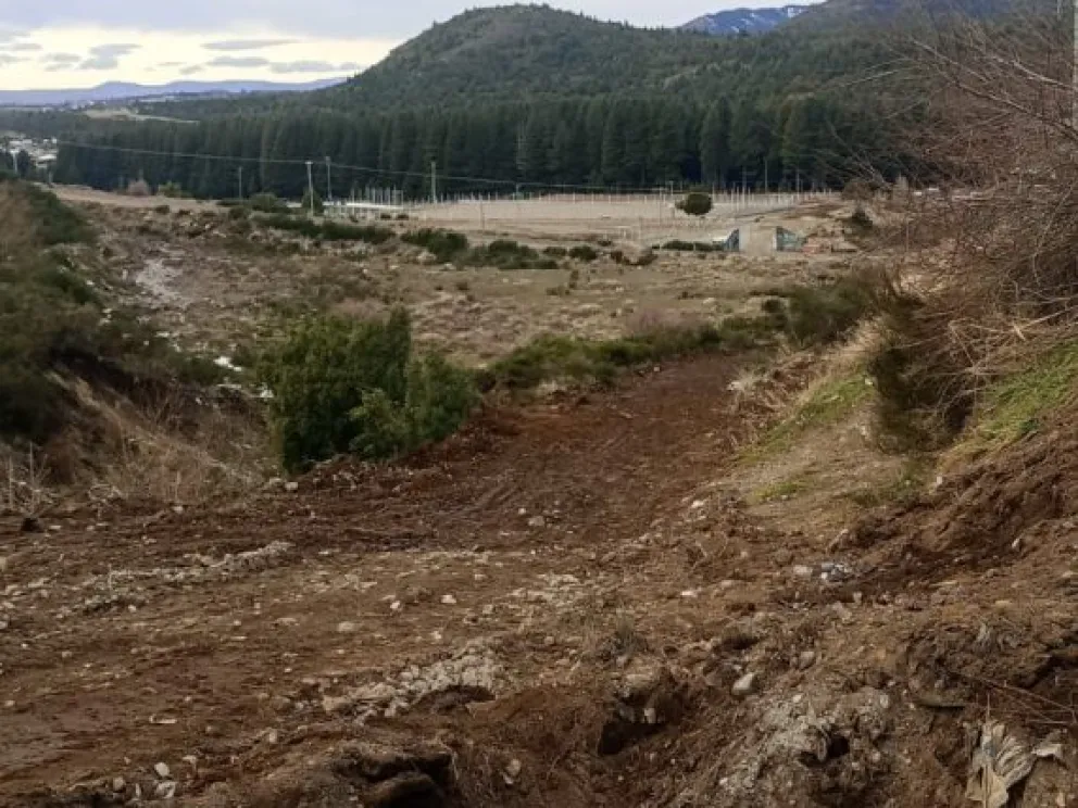 Trabajan para conectar la calle Nicolás Vélez con Rivadavia