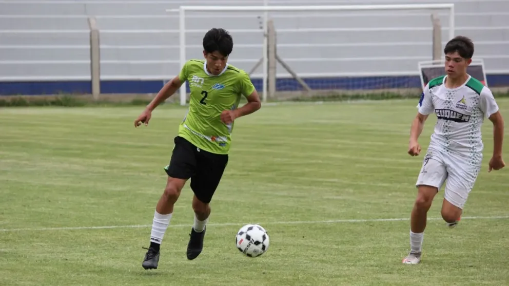  El fútbol rionegrino continúa su preparación para los Juegos Araucanía