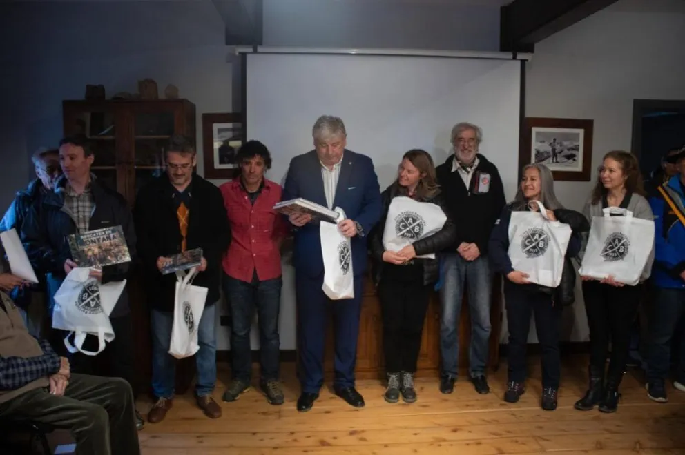 El Municipio participó de los 93 años del Club Andino Bariloche