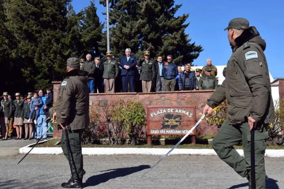 Cortés participó del desfile y entrega de distinciones del Escuadrón 34
