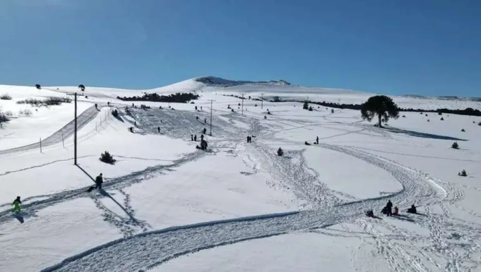 Una ex concejal de Pehuajó murió en mientras esquiaba en Neuquén