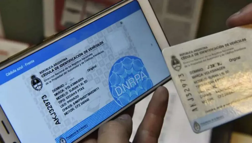 Cuál es el trámite que reemplaza a la tarjeta azul y permite que otra persona conduzca el auto