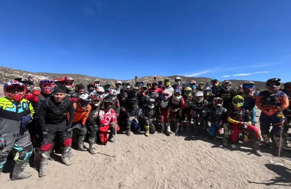 Más de cuarenta pilotos barilochenses corrieron la fecha del Enduro Cordillerano