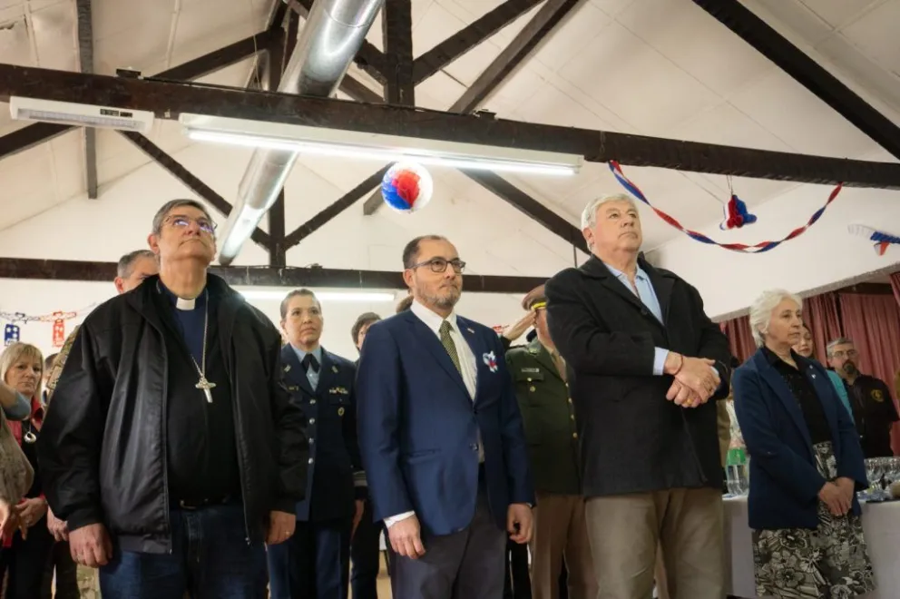 Cortés pidió más flexibilidad en el cruce fronterizo durante las fiestas patrias chilenas