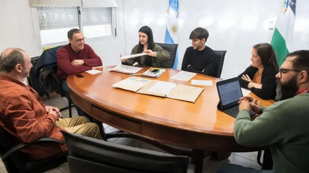 ARSA licitó para sumar nueve camionetas más a su flota de vehículos